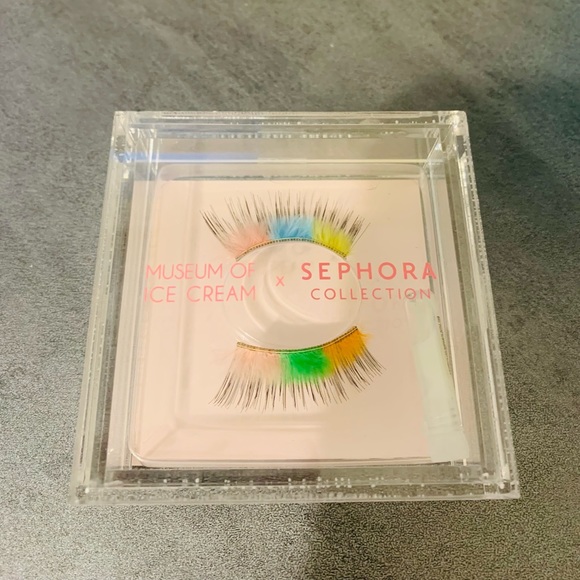 Museum of Ice CreamXSephora Collection Rainbow Sherbert Lashes - Picture 2 of 2